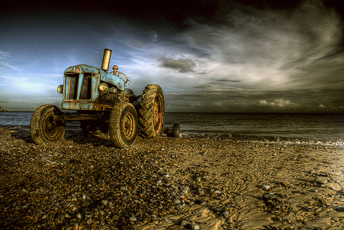 "Cromer tractor" captured by Sean Nel