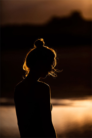 PROPERTIES OF LIGHT AS WELL AS HOW TO APPLY THEM IN PHOTOGRAPHY PROPERTIES OF LIGHT AS WELL AS HOW TO APPLY THEM IN PHOTOGRAPHY