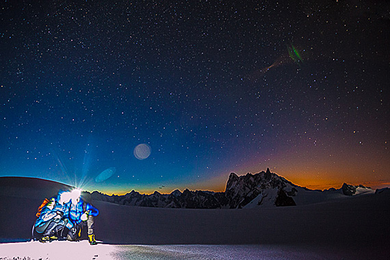 photographing star trails