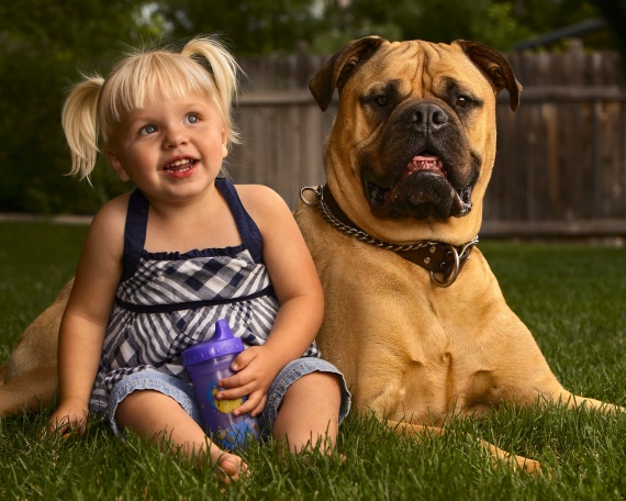 photographing-children-pets-outdoors-1