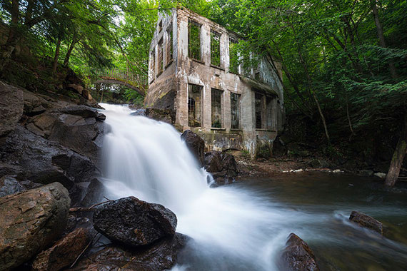 long shutter speed waterfall