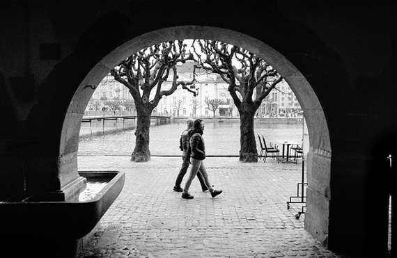 exposure for emphasizing subject