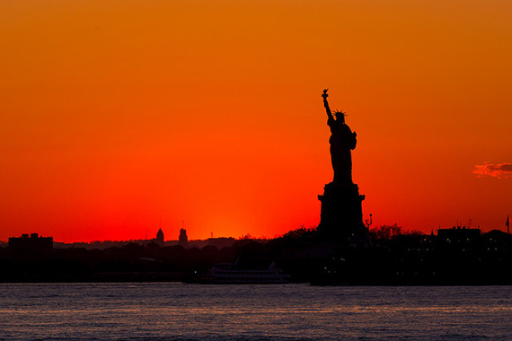 statue of liberty silhouette