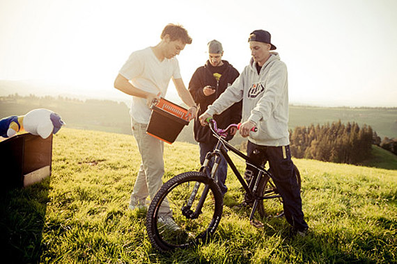 The addition of the basket on the bike was also new to the August image and was intended to replicate the basket that ET rode in.