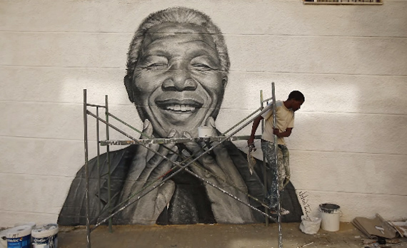 nelson mandela mural