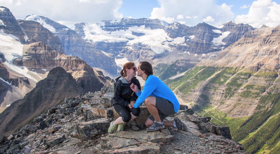 adorable-couple-engagement