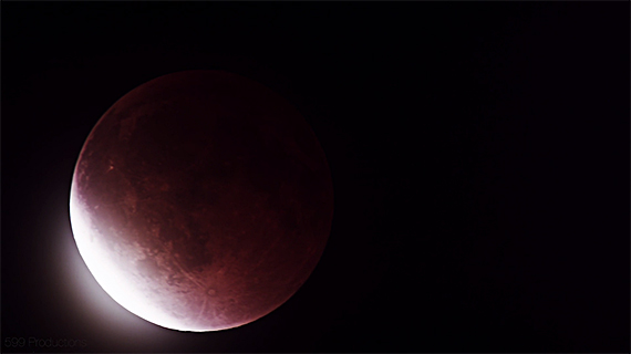 blood moon eclipse photo