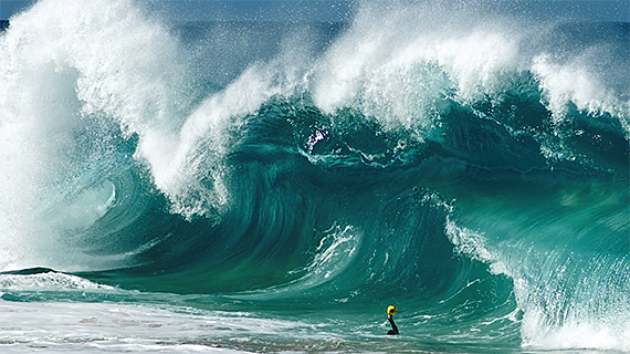 shorebreak wave