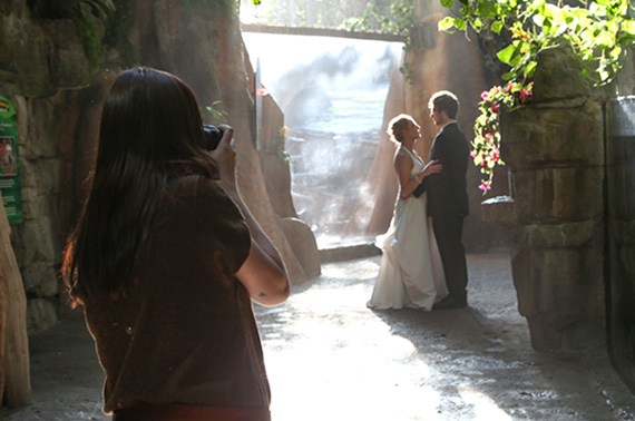 pose-bride-and-groom