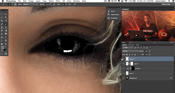 black eyes creepy photoshop trick