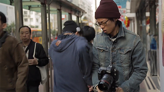 tripod in crowded areas