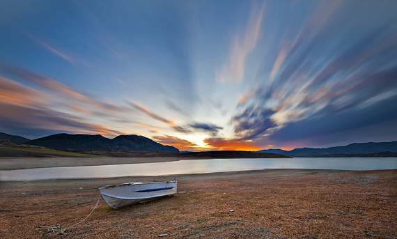 photo by Nikos Koutoulas, f/22, shutter speed 102 sec., ISO 100 