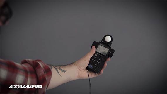 how to use a light meter