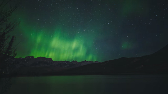 screenshot of northern lights timelapse