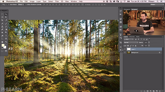 adding light rays to image in Photoshop