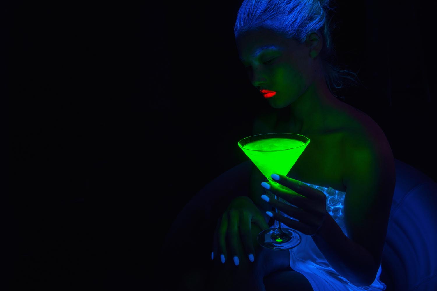 glowing cocktail photo