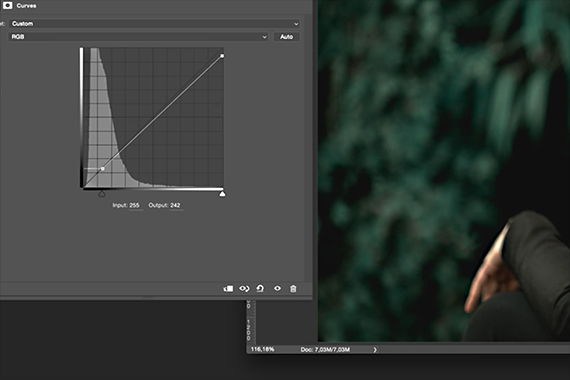 applying curves layer in Photoshop