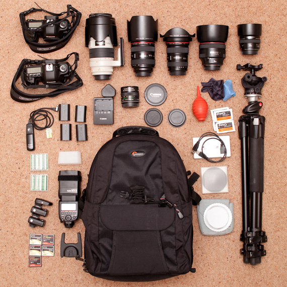 dslr traveling