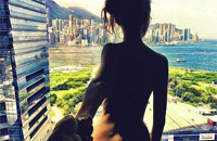 Photographer’s Girlfriend Leads Him All Over the World