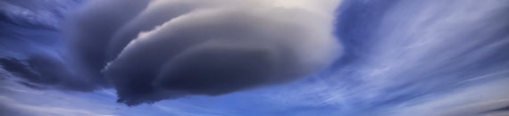 Rare Lenticular Clouds Phenomenon Captured with Timelapse Photography