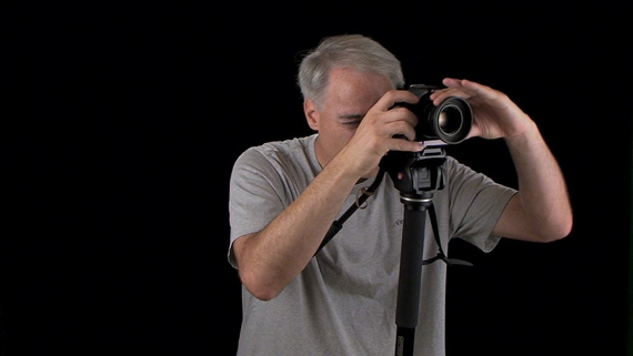 photographer using a monopod