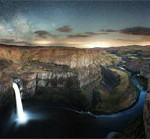 Interesting Photo of the Day: Night Landscape Blend of Two Five-shot Panoramas