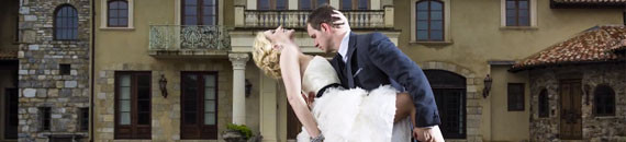 Pose Couples and Groups Like a Professional Wedding Photographer