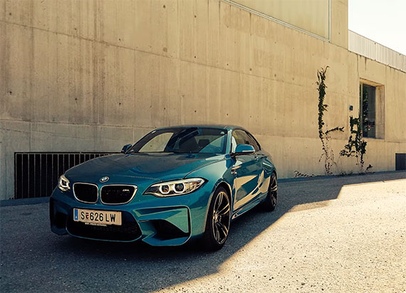 photograph cars in the shade