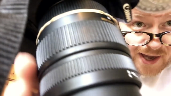 Using a rubber band to stop lens creep