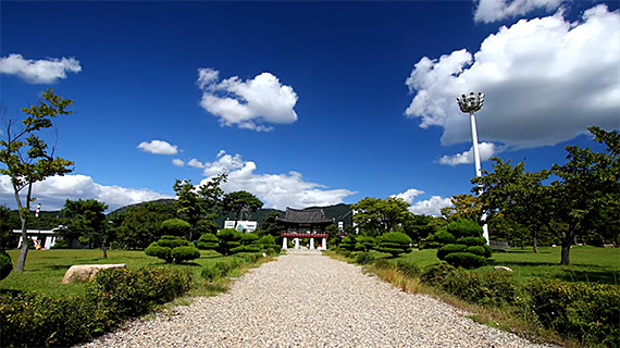 dark blue sky photo