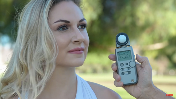 using a light meter to determine exposure