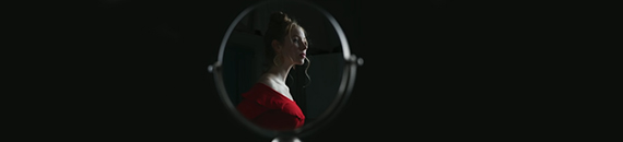 How to Use a Mirror for Creative Portrait Photography