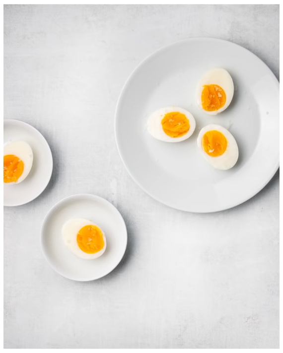 visual balance in food photography