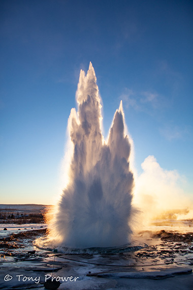 backlit geyser