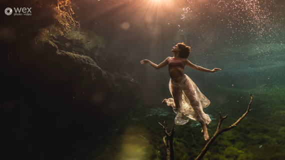 beautiful lighting in underwater photography