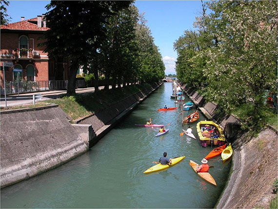 kayakers