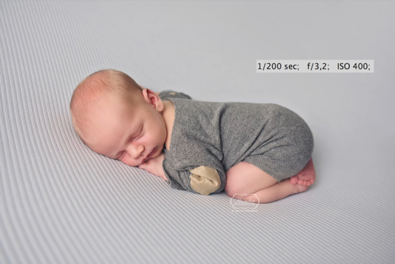 newborn photography belly posing