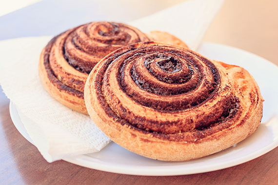 spirals in cinnamon rolls