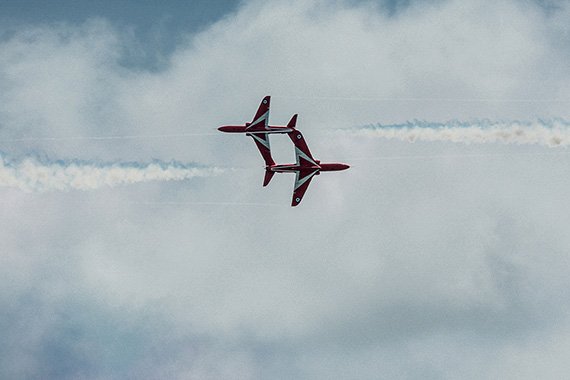 timing tips for airplane photography