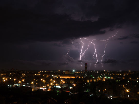 photographing lightning