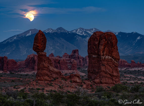 blue hour at civil twilight