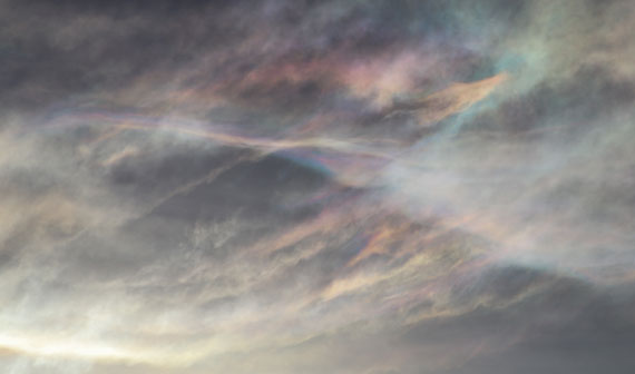 nacreous clouds